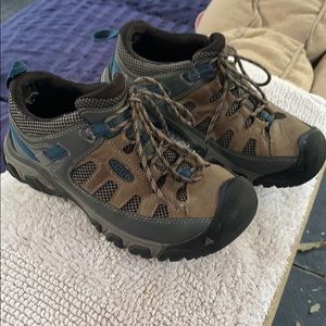 Keen hiking 🥾 size 8 men’s